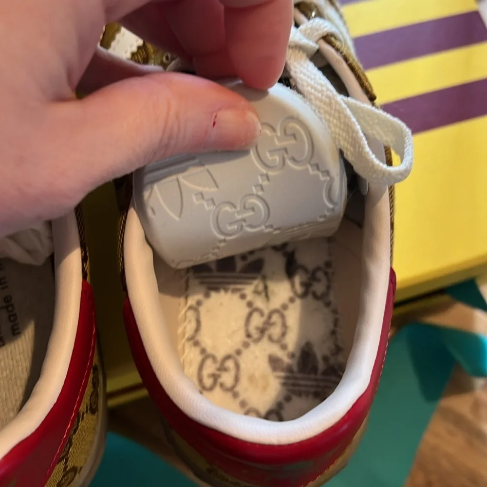 Gucci Women's Sneakers in Brown and White - Picture 7 of 12